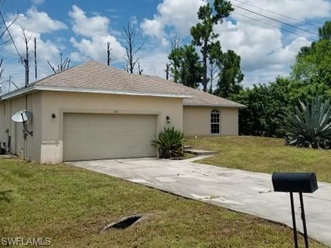 641 Chambers St E, Lehigh Acres, FL 33974 photo 2