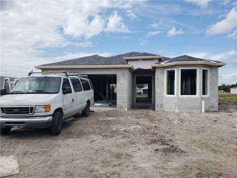 1075 Jackson Ct, Immokalee, FL 34142 photo 4