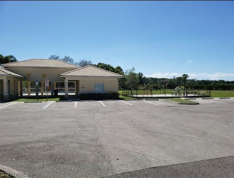 1075 Jackson Ct, Immokalee, FL 34142 photo 10