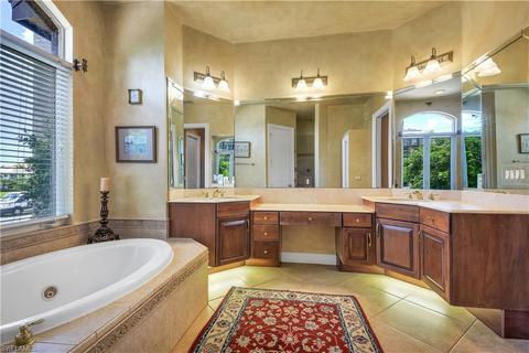 321 Heron Ave, Naples, FL 34108 photo 17