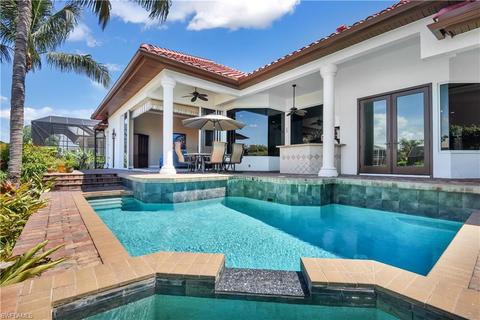 321 Heron Ave, Naples, FL 34108 photo 4