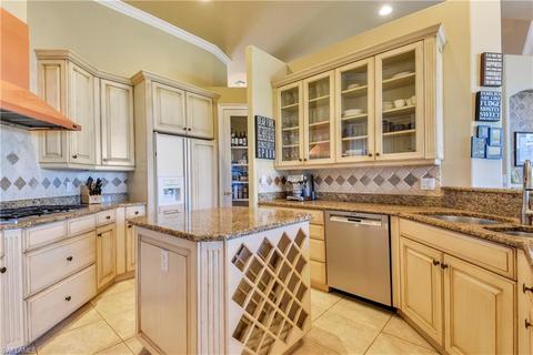 321 Heron Ave, Naples, FL 34108 photo 9