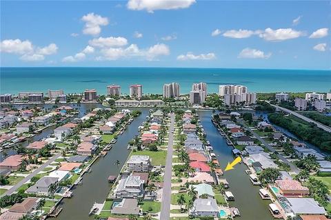 321 Heron Ave, Naples, FL 34108 photo 2