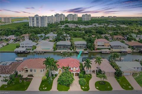 321 Heron Ave, Naples, FL 34108 photo 1