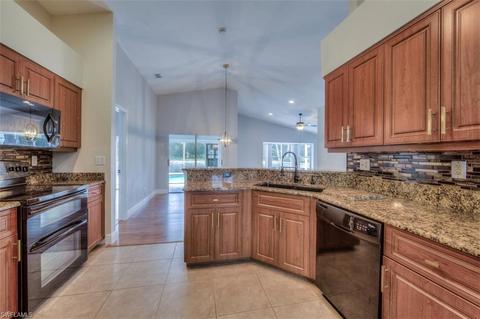 21688 Windham Run, Estero, FL 33928 photo 4