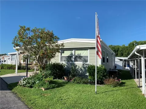 20560 Basin Dr, Estero, FL 33928 photo 2