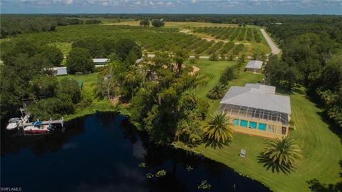 1301 Eagle Point Dr, Labelle, FL 33935 photo 1