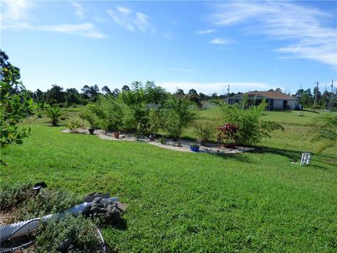 1144 Emory St E, Lehigh Acres, FL 33974 photo 2