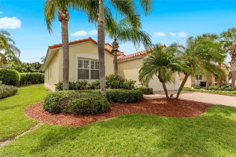 9102 Springview Loop, Estero, FL 33928 photo 2
