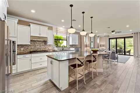 7218 Wiregrass Ct, Naples, FL 34114 photo 7