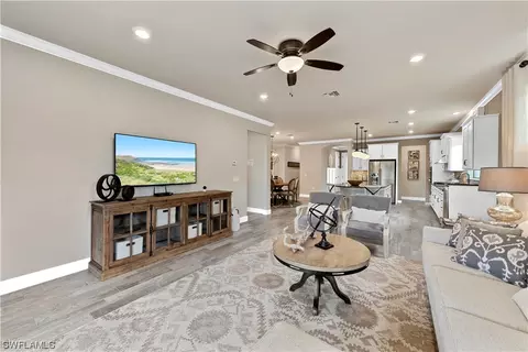7218 Wiregrass Ct, Naples, FL 34114 photo 5