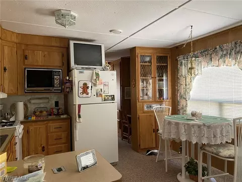 4520 Lantern Ln E, Estero, FL 33928 photo 2