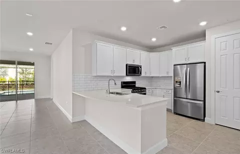 20009 Parrot Key Ct, Estero, FL 33928 photo 7