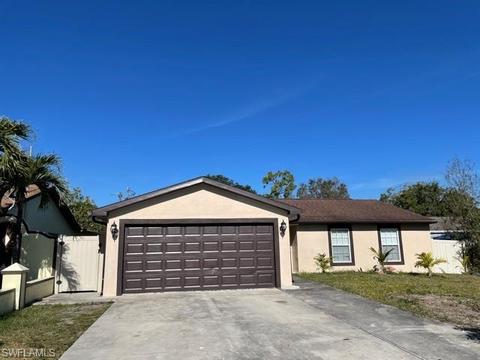 5237 Johns St, Naples, FL 34113 photo 2