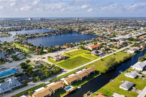 601 Cape Coral Pkwy W, Cape Coral, FL 33914
