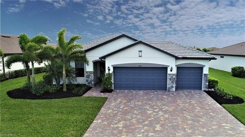 4060 E Hampton Cir, Alva, FL 33920 photo 1