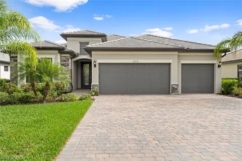 19219 Mesic Ln, Estero, FL 33928 photo 1