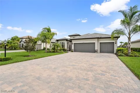 19219 Mesic Ln, Estero, FL 33928 photo 3