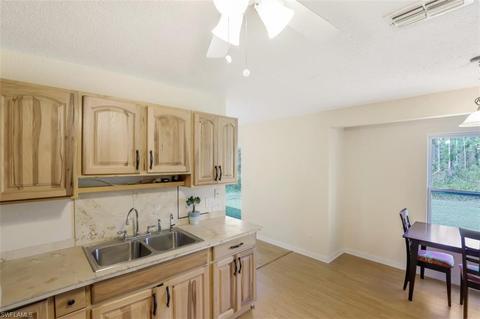 907 Maddock St E, Lehigh Acres, FL 33974 photo 20