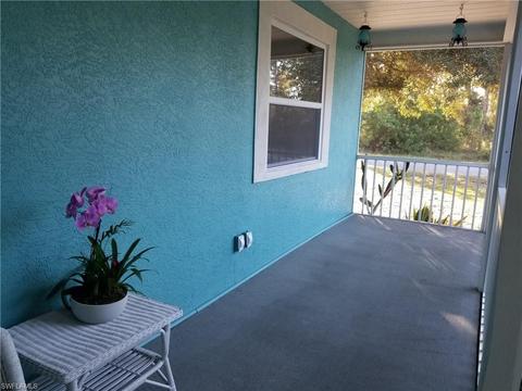 907 Maddock St E, Lehigh Acres, FL 33974 photo 10