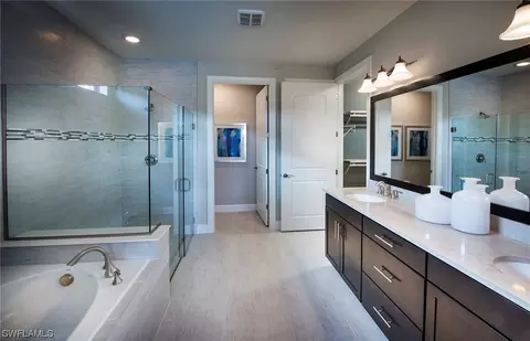 9500 Greyhawk Trl, Naples, FL 34120 photo 8