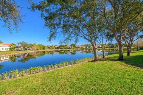 20357 Foxworth Cir, Estero, FL 33928 photo 5