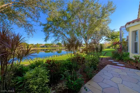 20357 Foxworth Cir, Estero, FL 33928 photo 4