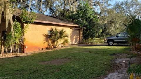 475 S Davis St, Labelle, FL 33935 photo 4