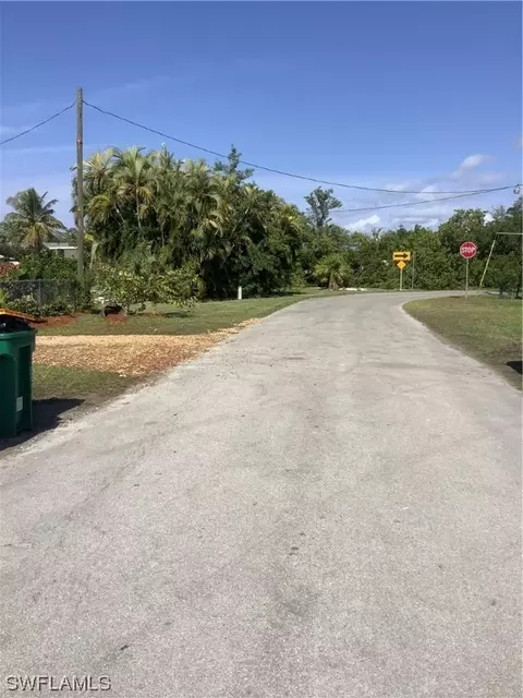 126 Flicker Ln, Everglades City, FL 34139 photo 7