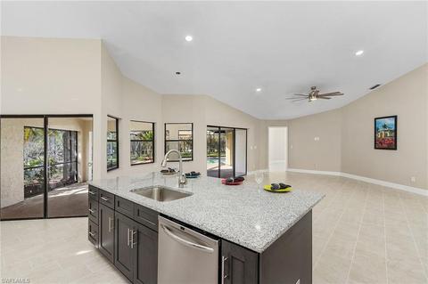 577 Countryside Dr, Naples, FL 34104 photo 15