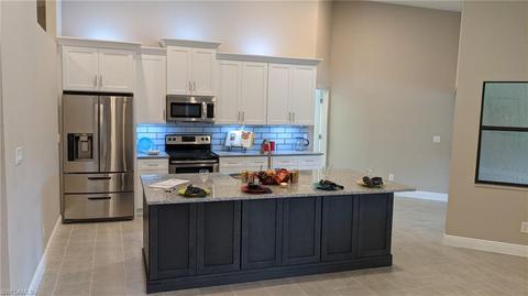 577 Countryside Dr, Naples, FL 34104 photo 28