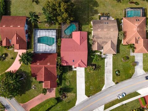 577 Countryside Dr, Naples, FL 34104 photo 22