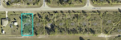 415 Vanetta Dr, Lehigh Acres, FL 33972 photo 1