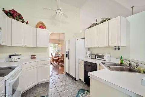 22626 Forest View Dr, Estero, FL 33928 photo 5