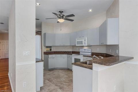 8549 Fairway Bend Dr, Fort Myers, FL 33967 photo 16