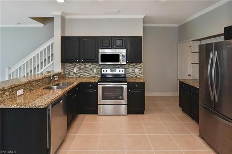 961 Hampton Cir, Naples, FL 34105 photo 4
