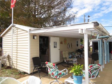 1091 Riverview Dr, Moore Haven, FL 33471 photo 14