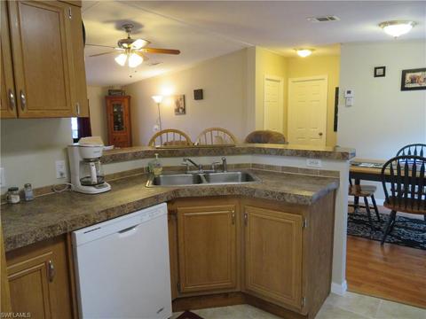 1091 Riverview Dr, Moore Haven, FL 33471 photo 6
