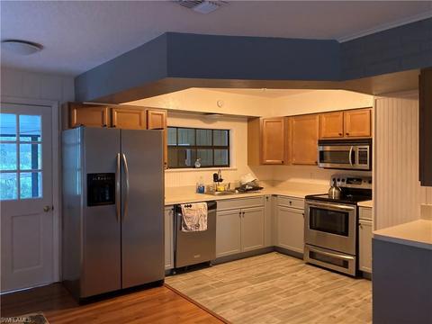 1107 Lock Ln, Moore Haven, FL 33471 photo 7