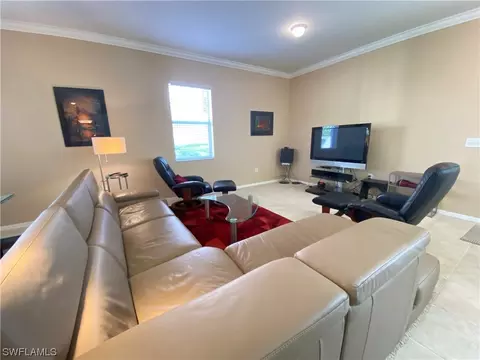 1000 Peggy Cir #302, Naples, FL 34113 photo 3