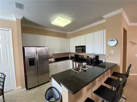 1000 Peggy Cir #302, Naples, FL 34113 photo 7