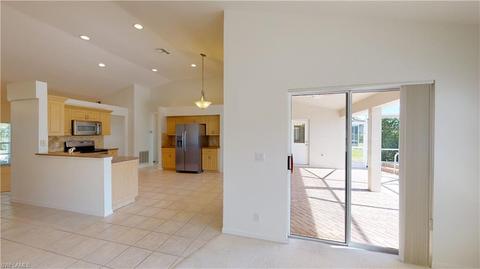 22030 Seashore Cir, Estero, FL 33928 photo 10