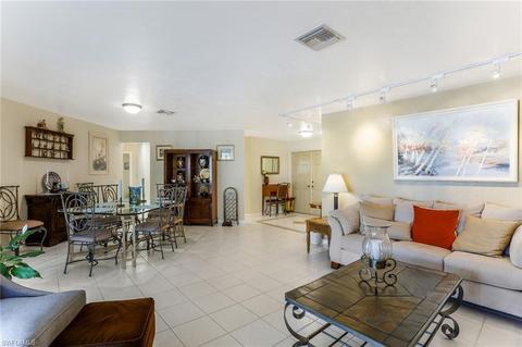 318 Pinehurst Cir, Naples, FL 34113 photo 14