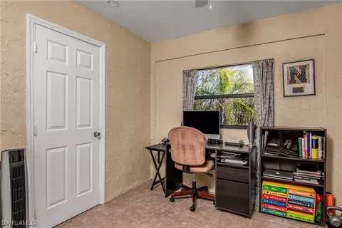 4784 Escobar Ave, Naples, FL 34103 photo 13