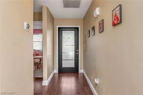 4784 Escobar Ave, Naples, FL 34103 photo 4
