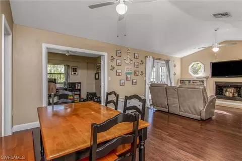 4784 Escobar Ave, Naples, FL 34103 photo 9
