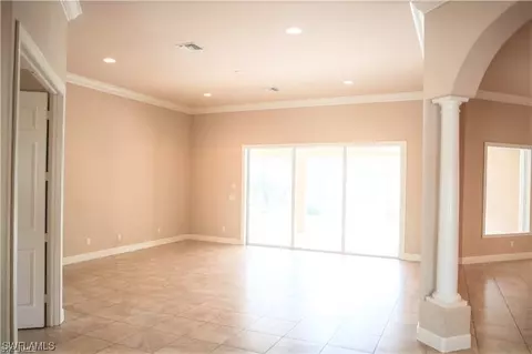 20280 Leopard Ln, Estero, FL 33928 photo 4