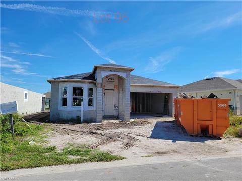 1069 Hamilton St, Immokalee, FL 34142 photo 2