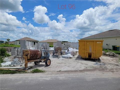 1069 Hamilton St, Immokalee, FL 34142 photo 3