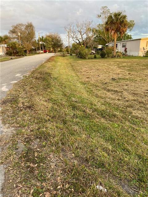 1204 Pine Ave, Moore Haven, FL 33471 photo 3